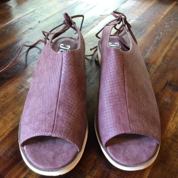 JOURNEE COLL./ NEW SANDALS - Picture 6 of 6